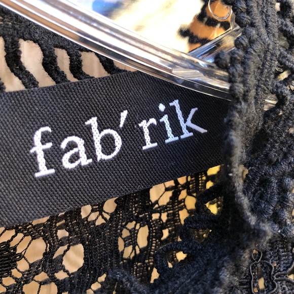 Black lace ruffle blouse - Picture 5 of 9